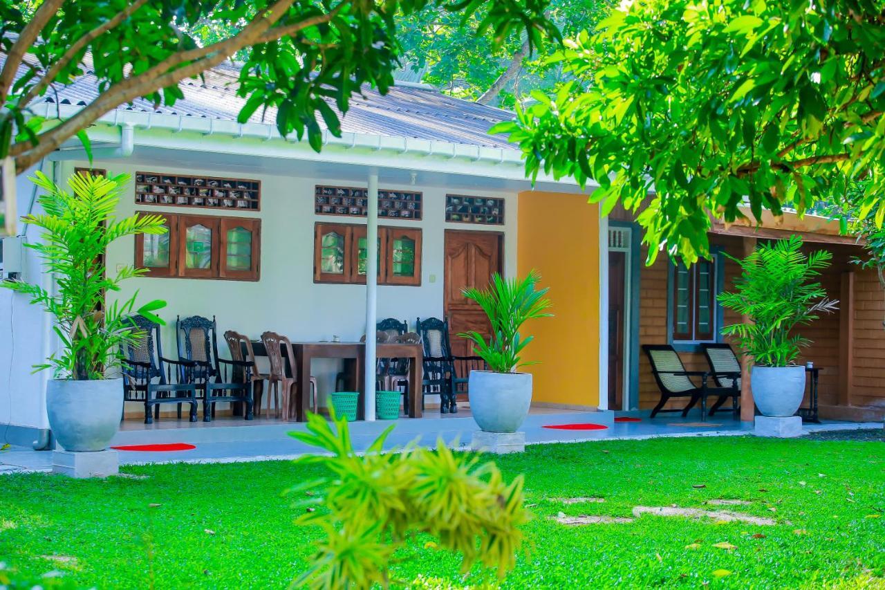 Greenery Lanka Villa Унаватуна Екстериор снимка